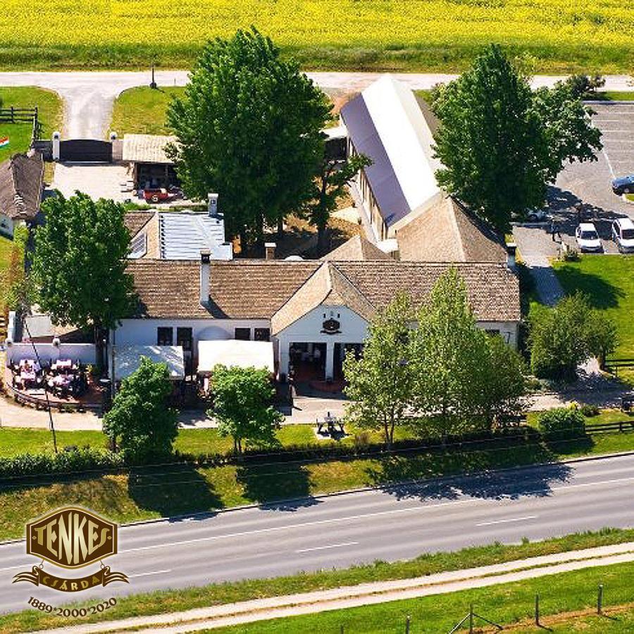 Tenkes Fogadó és Vendégház Harkány Hotel Exterior foto